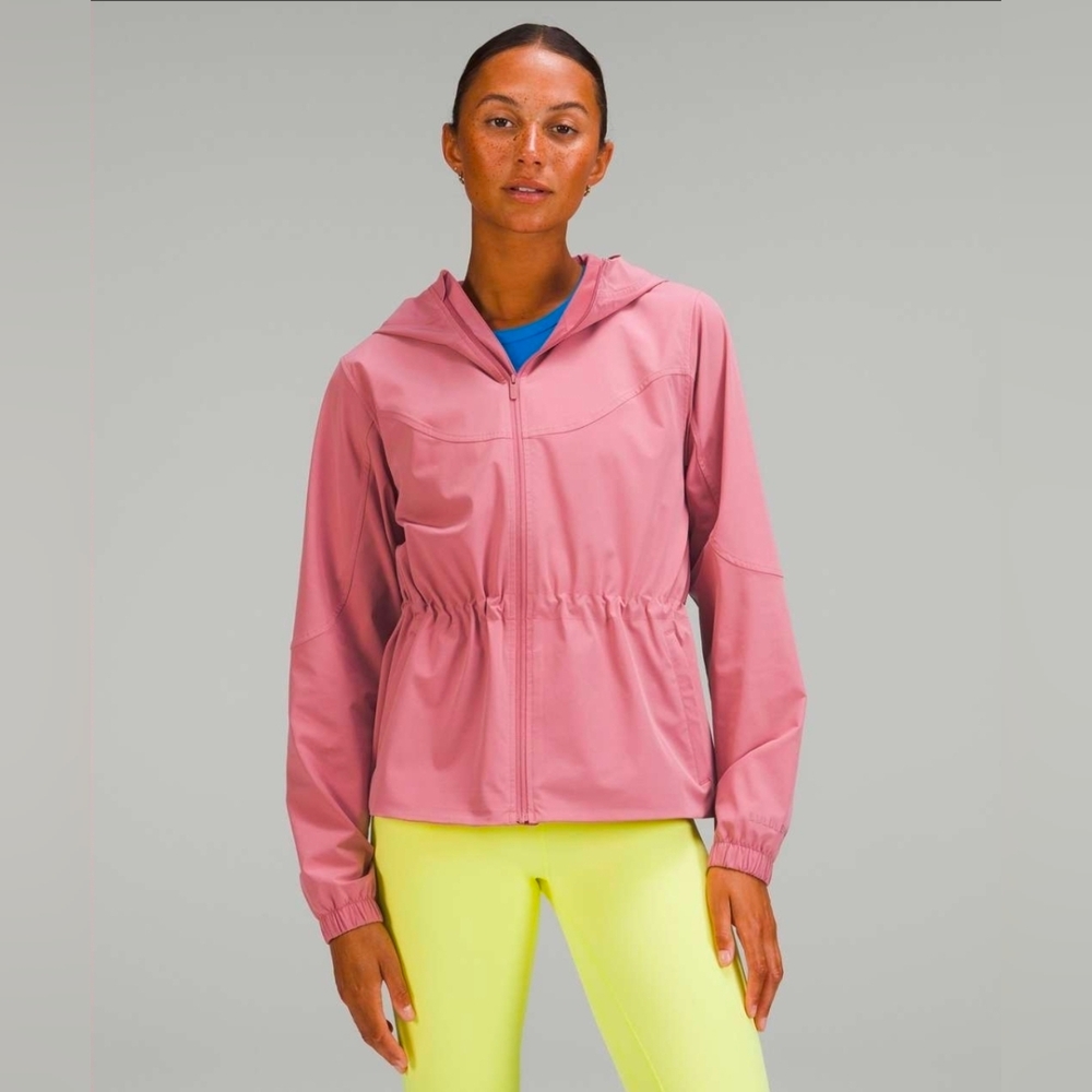 Lululemon Packable Water-Repellent Jacket Brier Rose Size 14